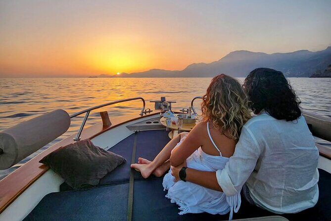 2 Hours Sunset Cruise of Positano - Why This 2-Hour Sunset Cruise Works So Well in Amalfi Coast Time