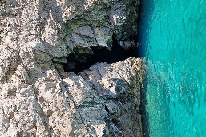 3 Hour Capri Private Boat Tour - I Faraglioni: Capri’s Signature Rocks and a Real Photo Moment