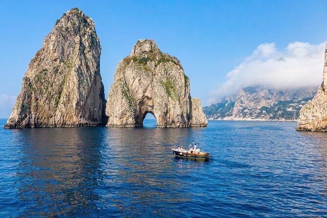 3-hour private boat tour of Capri - Why this 3-hour private Capri route works so well