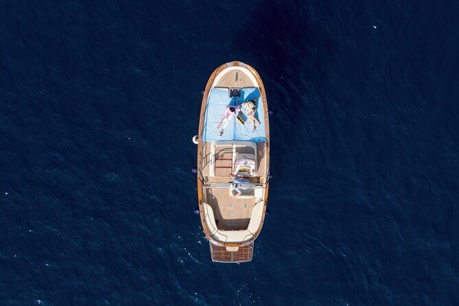 3-hour private boat tour of Capri - I Faraglioni: the photo-and-legends stop that doesn’t feel rushed
