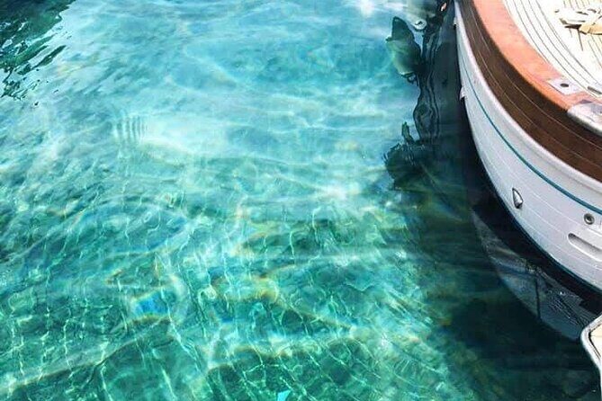 3 hours Private Capri Boat Tour - Grotta Verde: Emerald Water and the Best Stop for a Swim