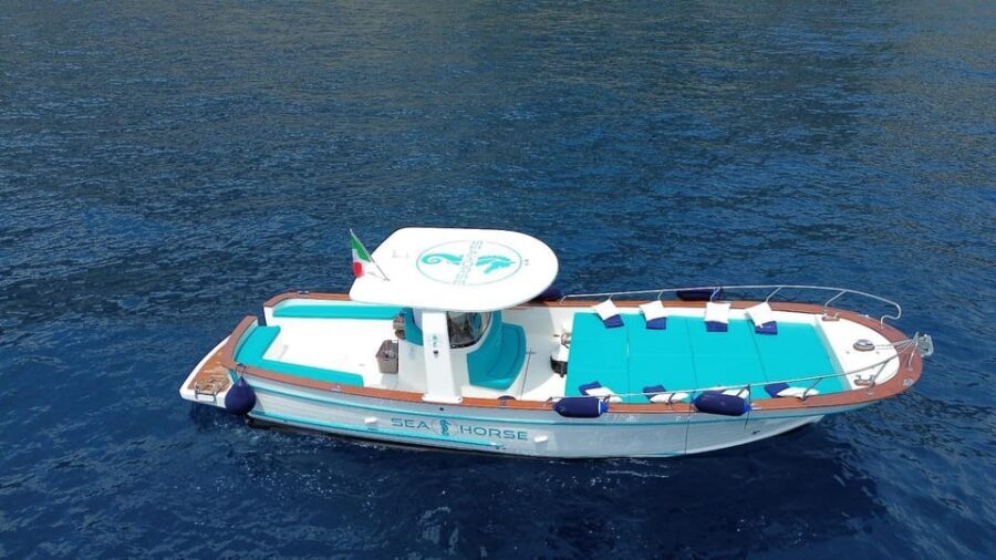 Amalfi: Amalfi Coast and Positano Sunset Cruise with Drinks - Positano at golden hour: the stop you came for
