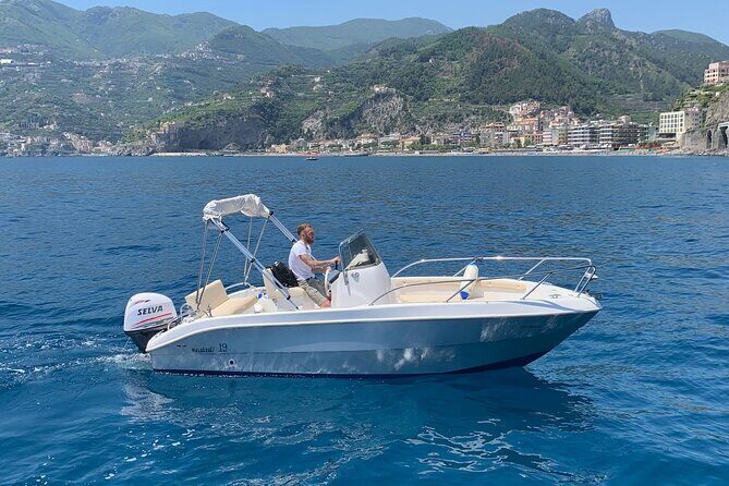 Amalfi Coast 7-hour Private Boat Rental in Maiori or Minori - The simple starting point: Maiori at 9:00 am