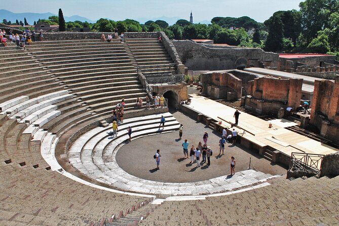 Amalfi Coast: Pompeii Small Group with Skip the Line Tickets - Inside Pompeii with live guidance and audio headsets