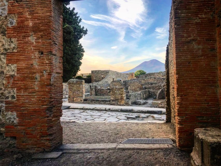 Amalfi Coast: Pompeii, Vesuvius, & Wine Tasting with Lunch - Who this tour fits best: history lovers, active hikers, and wine-friendly diners
