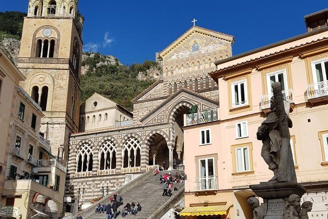Amalfi Coast Positano & Emerald Grotto Naples Port ShoreExcursion - Grotta dello Smeraldo: green light, the boat ride, and rough-sea risk