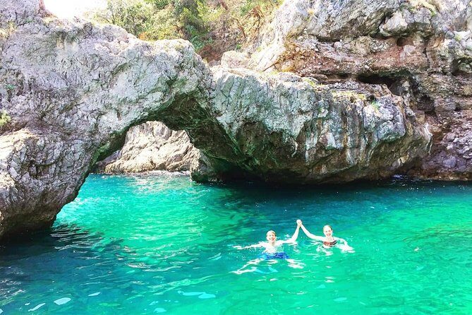 Amalfi Coast PRIVATE boat excursion from Positano - Price and Value for a Private Boat Up to 4 People