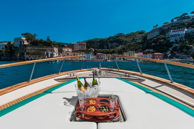 Amalfi Coast Private Boat Tour from Sorrento, Positano or Naples - Li Galli islets: Sirens legend with a real change of scenery