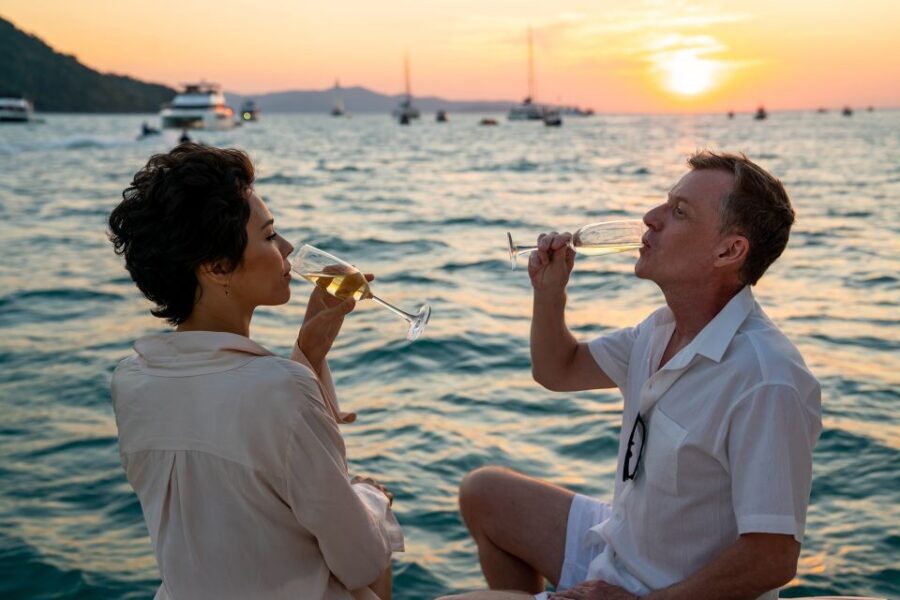 Amalfi Coast: Romantic Sunset Cruise with Music & Cocktails - Service style: a private group with a hands-on guide