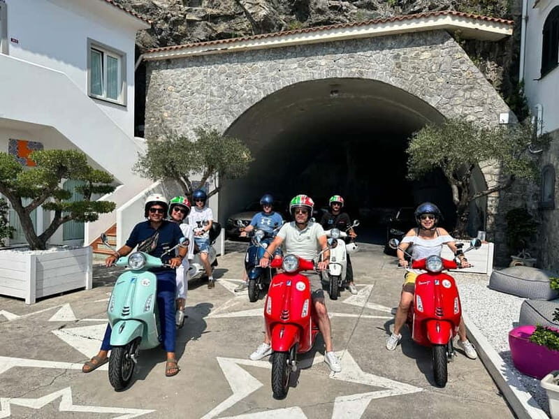 Amalfi Coast: Vespa Tour of Amalfi, Ravello, and Positano - Ravello walk and the Villa Rufolo / Villa Cimbrone factor