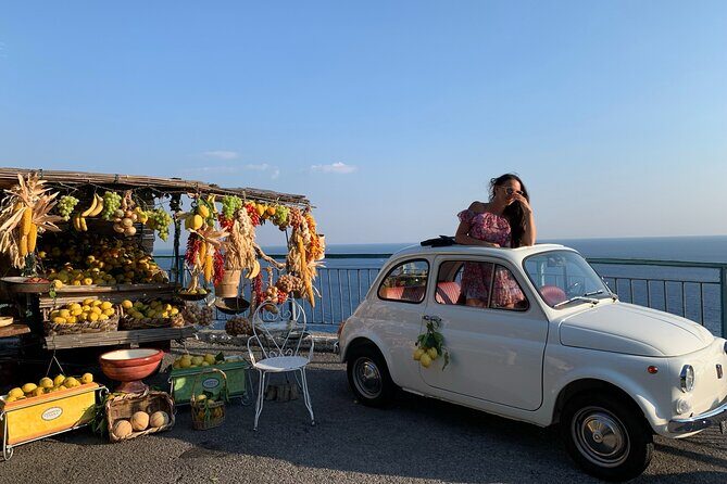 Amalfi Coast Vintage Tour. The Dolce Vita in an Original Fiat 500 - Riding in an original Fiat 500: Carolina’s role in the day