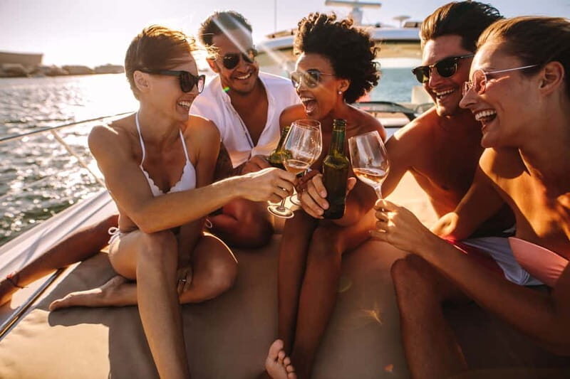 Amalfi: Sunset Boat Tour with Fruit and Drinks - A small group, big views