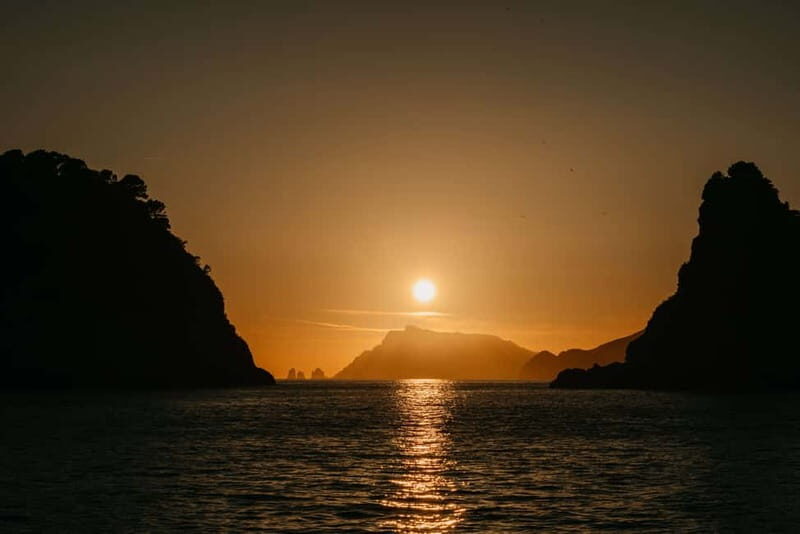 Amalfi: Sunset Boat Tour with Fruit and Drinks - Fiordo di Furore: rare Italian fjord energy