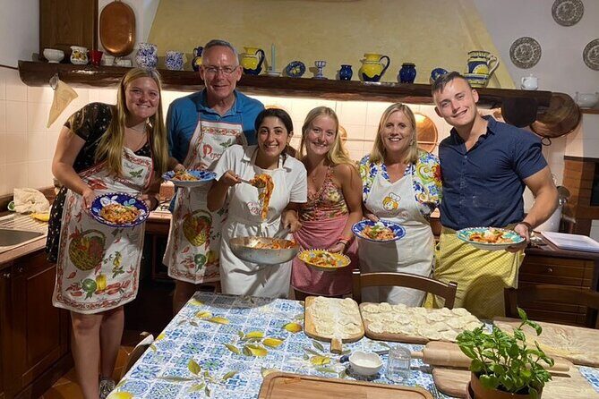 Authentic cooking class on a farm with a view of Sorrento. - A 300-Year-Old Farm Kitchen Above Sorrento