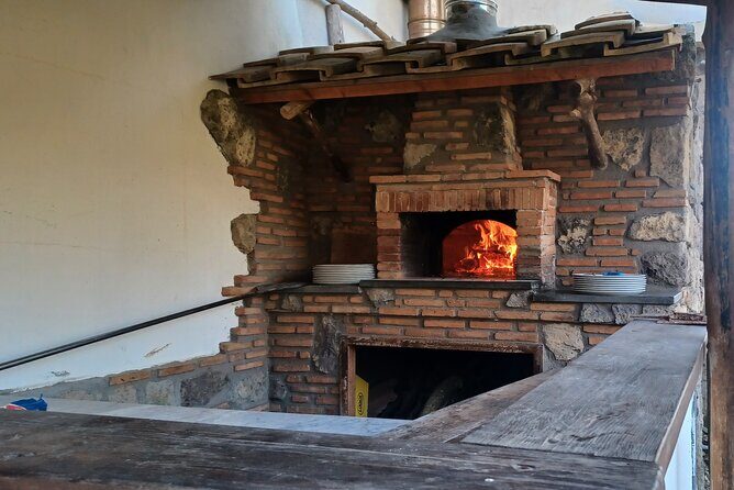 Authentic Farm Tour with Pizza, Cheese, Wine & Limoncello Tasting - Mozzarella and caciotta filatura: watching cheese become cheese