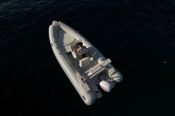 Boat rental from Marina Grande di Sorrento - The Rental Basics: 9 AM to 5 PM and What You Actually Get