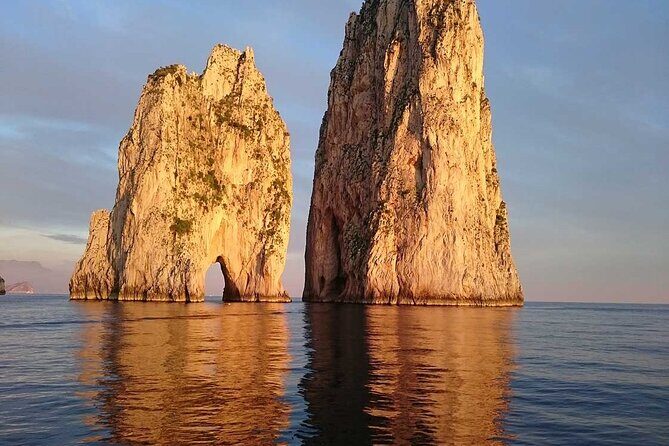 Boat tour of Capri (tour classes 2 hours ) - Villa Malaparte and the Faraglioni: Capri’s Photo Stops from Sea Level