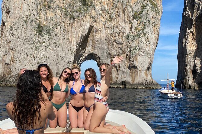 Boat Tour of the Caves on the Island of Capri - Where to meet in Capri: Via Don Giobbe Ruocco and the time factor