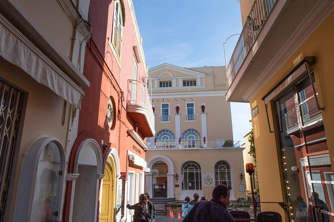 Capri and Blue Grotto Day Tour from Naples or Sorrento - How the day is paced: group size, shuttle bus, and “don’t get lost” strategy