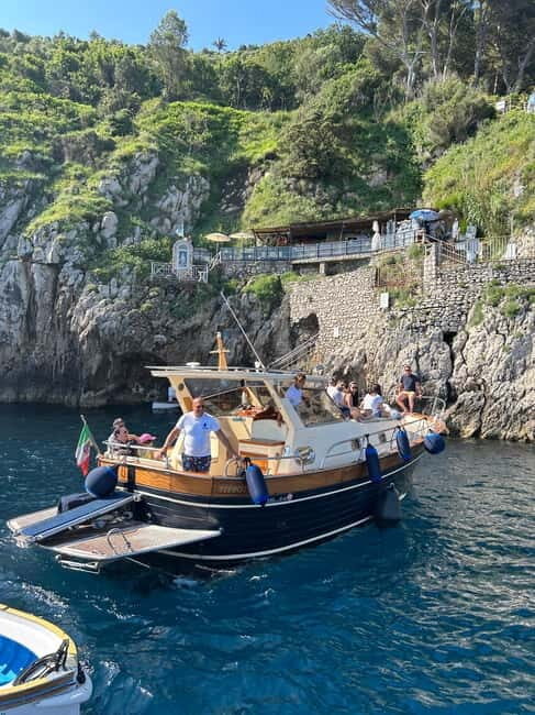 Capri and Blue Grotto Day Tour From Sorrento with 8 People - From Sorrento Marina to Capri: why the boat plan works
