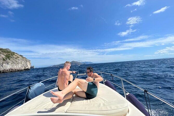 Capri Boat Tour and City Visit from Sorrento - Food, Drinks, and Brunch: The Onboard Comfort Factor