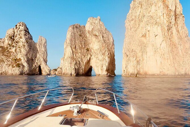 Capri by Boat private Comfortable tour - Meeting Point in Capri: Where to Start Without Guesswork