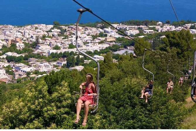 CAPRI - DIY Day Trip Package - BoatTour, BlueGrotto,Bus&Lunch - Capri Center Free Time: Piazzetta, Shopping, and Getting Your Timing Right