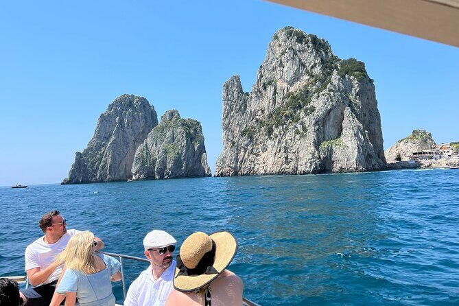 Capri Exclusive Premium Semi-Private Luxury Tour - Spending your 4 hours in Capri without feeling frantic