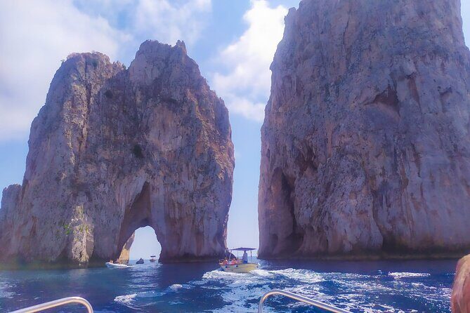 Capri Half Day Private Boat Tour from Capri (4 hours)+Blue Grotto - Pro tips for boat comfort and how to avoid a “quiet guide” letdown