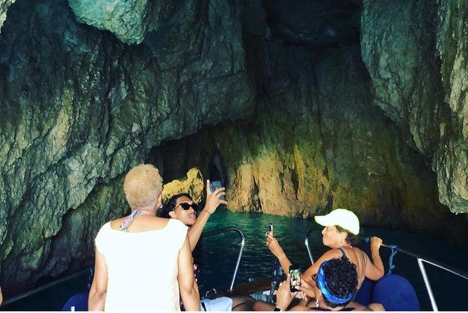 Capri Island Private Tour - Time on Capri Island Center: Wander and Eat Your Way