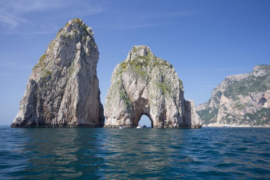 Capri: Island Sightseeing Tour with Blue Grotto Stop - Marina Grande to the Blue Grotto: what this 1-hour cruise really delivers