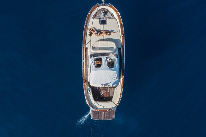 Capri-Positano Private Yacht tour from Sorrento,Positano or Capri - A Private Yacht Day That Covers Capri and Positano in One Stretch