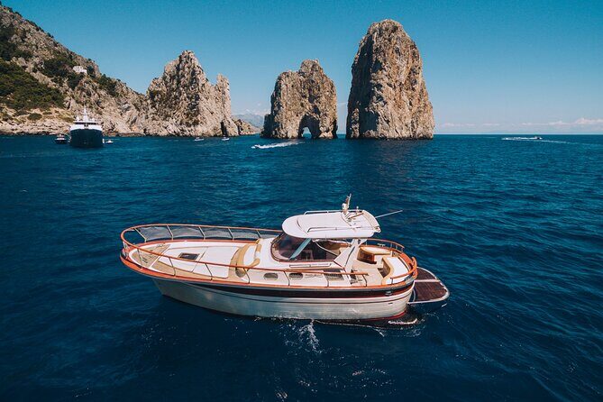 Capri Private Boat Day Tour from Sorrento, Positano or Naples - Drinks onboard: what’s included, and what to expect