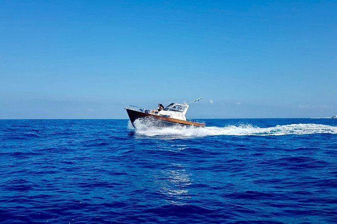 Capri Private Boat Experience - Why this Capri private boat day feels worth it