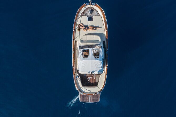 Capri Private Boat Tour from Sorrento, Capri or Positano - Private boat versus ferry: why this format feels smarter