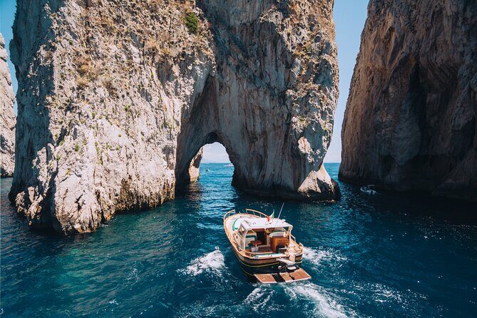 Capri Private Boat Tour from Sorrento, Positano or Naples - Gozzo F.lli Aprea 36 - The skipper’s role: how the day stays relaxed