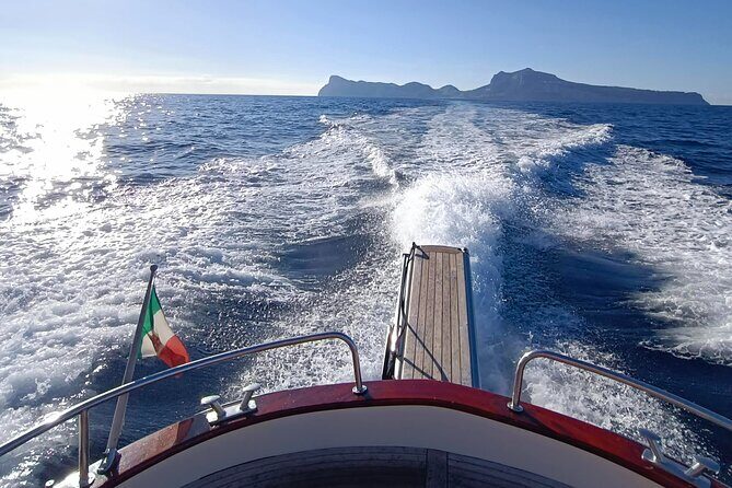 Capri Samba Boat Tour, Sail in Style by Boat. - Blue Grotto with an on-the-spot ticket: timing and cost reality