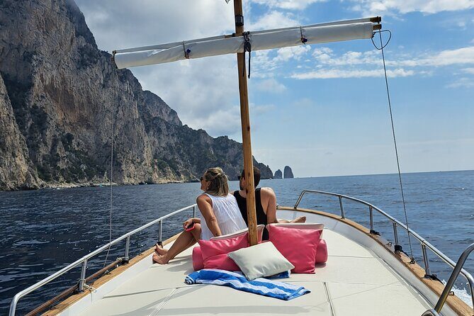 Capri Secret Corners Experience - Blue Grotto: outside viewing, tide limits, and the 14€ cash ticket
