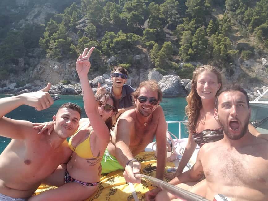 Capri: shared boat tour from Sorrento - 7 hours - Green Grotto and cave-area time: what “visit” means here
