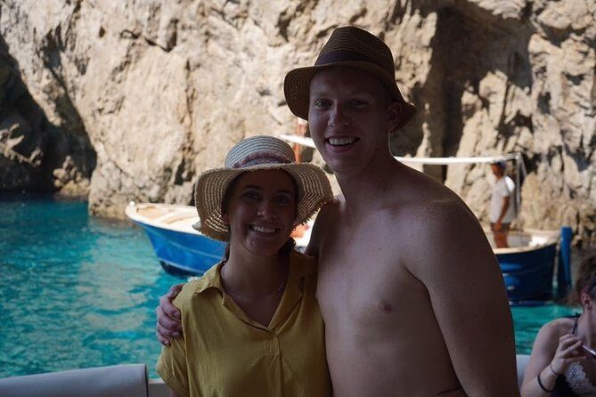 Capri Small-Group Boat Tour with Blue Grotto & Island Discovery - The itinerary’s big centerpiece: Capri’s free time in the right places