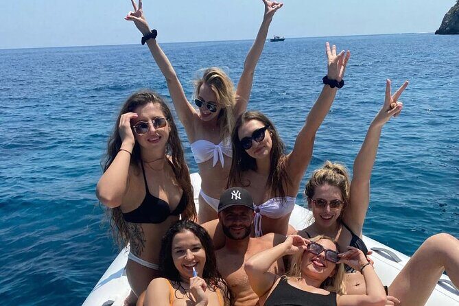Capri Tour for Private Groups by Luxury Boat - Marina Piccola: optional lunch on the water plus independent Capri time