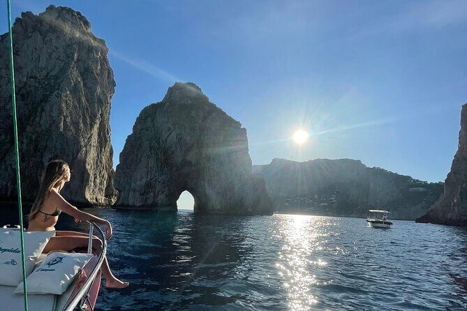 Complete Private Guided Three-Hour Tour on the Capri Coast - Getting started at Pasticceria La Vela and settling into the day