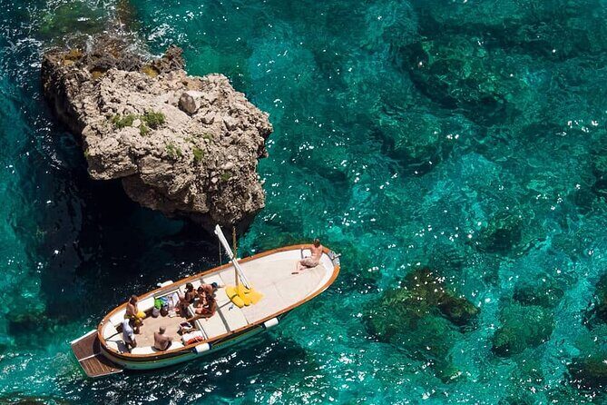 complete tour of the island of Capri by private boat - Key highlights you’ll actually feel on the water