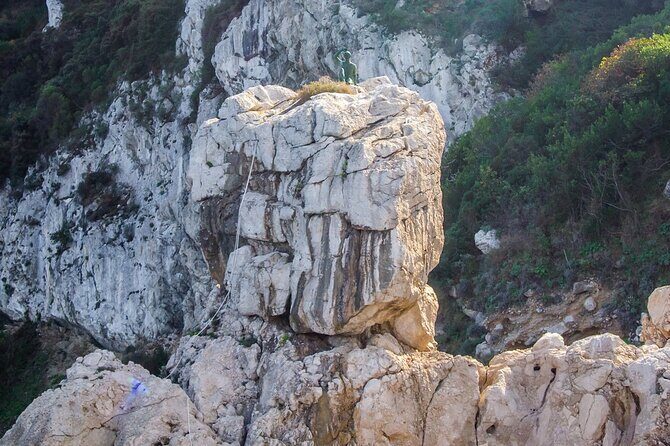 complete tour of the island of Capri by private boat - Stop 3: Blue Grotto by rowboat, and the €18 ticket you must plan for