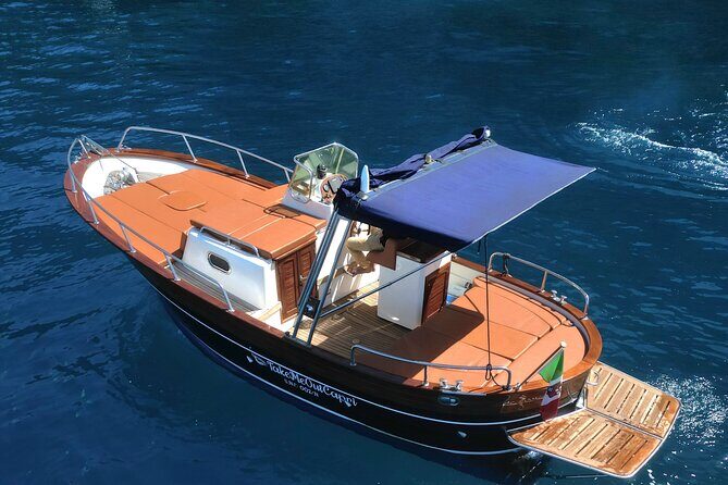 complete tour of the island of Capri by private boat - Stop 4: Grotta Verde’s emerald light and when you can go in