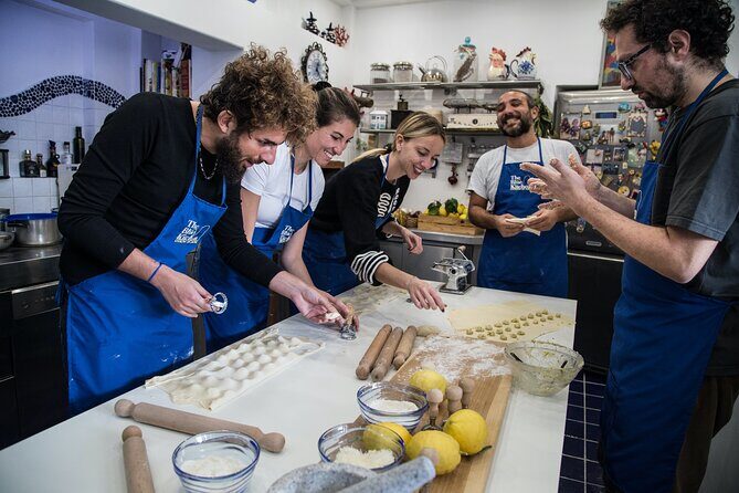 Cooking Class and Wine Pairing in Capri - Key things I’d circle on your Capri plan