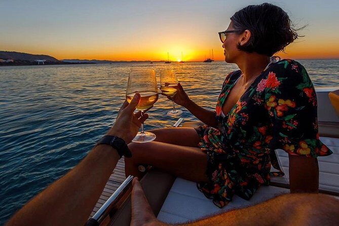 Day to Night Capri Boat Tour with Swim, Snorkel & Aperitif - Sea-Views That Hit the Big Names: White and Green Grottos to Faraglioni