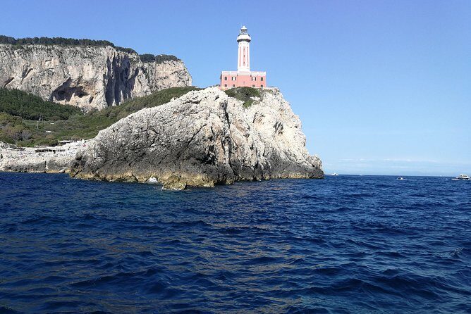 Discovery Capri Island by Boat from Capri - Comfort on Board: Indoor/Outdoor Seating and Choppy Water