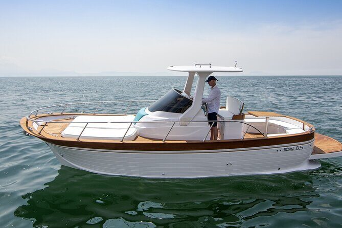 Exclusive Private Boat Tour to capri & Amalfi coast from Sorrento - Capri Island Time: 3 Hours to Eat, Walk, and Choose Your Own Pace