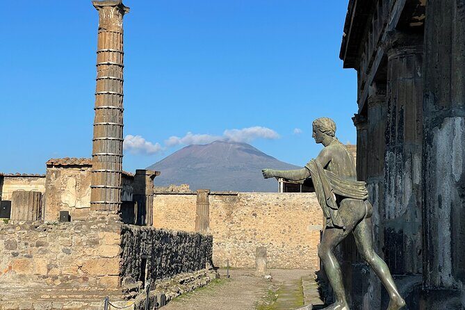 Explore the Pompeii Ruins from Positano - Your guide’s role: stories, pace, and how you get your bearings fast